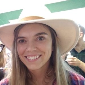 Meet your Posher, Mmaria